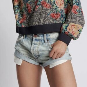 One Teaspoon NWT Kansas Blu Bandits Denim Shorts